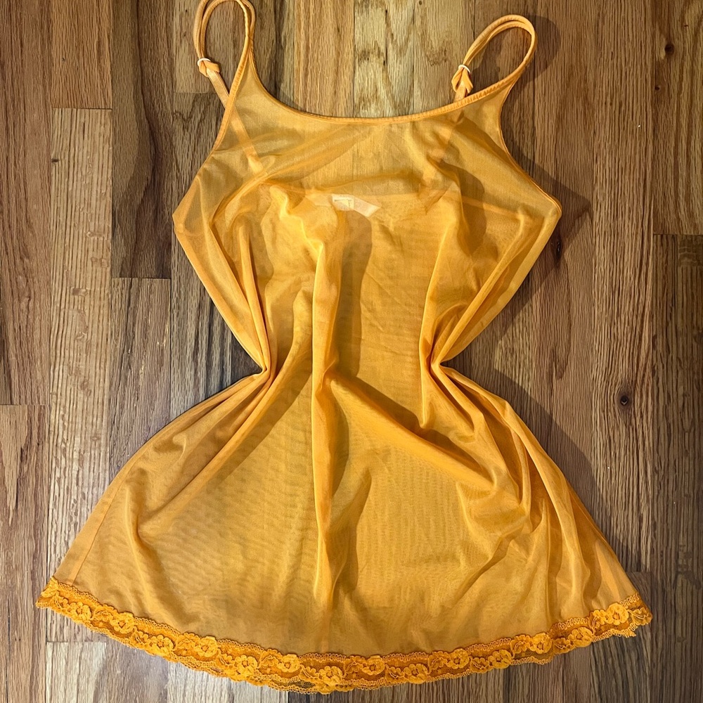 Victoria’s Secret S 90’s Vintage Y2K Micro Mesh Sheer Chemise